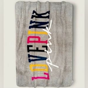 NEW VICTORIA'S SECRET PINK SHERPA BLANKET  60" X 72"